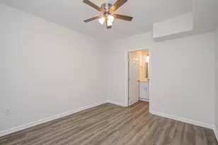 2617 Avenue L, Galveston, TX 77550 - Photo 15