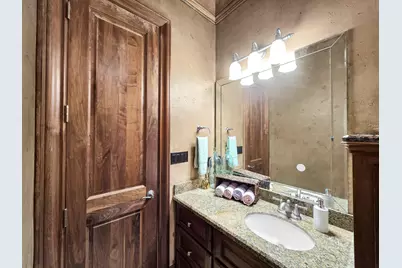1239 Lagoon Drive, Crystal Beach, TX 77650 - Photo 7