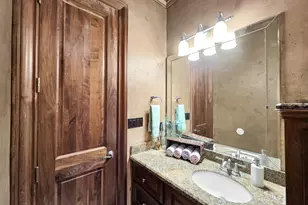 1239 Lagoon Dr, Crystal Beach, TX 77650 - Photo 7
