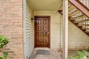 9350 Country Creek Dr, Houston, TX 77036 - Photo 5