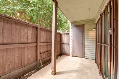 9350 Country Creek Drive #50, Houston, TX 77036 - Photo 19