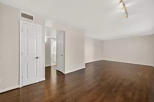 2020 Huldy St, Houston, TX 77019 - Photo 15