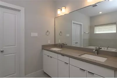 1274 N Post Oak Road #B, Houston, TX 77055 - Photo 13