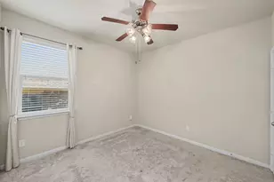1912 Hill Manor Dr, Conroe, TX 77304 - Photo 19