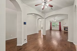 1912 Hill Manor Dr, Conroe, TX 77304 - Photo 7