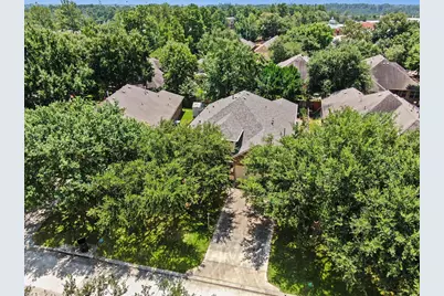 1912 Hill Manor Drive, Conroe, TX 77304 - Photo 29