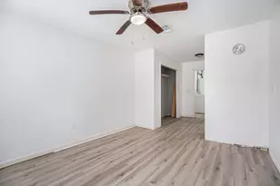 1903 Little St, La Marque, TX 77568 - Photo 19