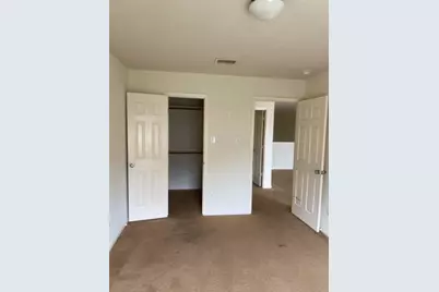 5010 Creekside Avenue, Baytown, TX 77523 - Photo 9