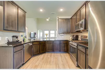 10423 Rochester Hills Lane, Tomball, TX 77375 - Photo 7