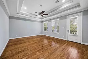1118 E 24th St, Houston, TX 77009 - Photo 9
