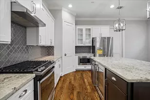 1118 E 24th St, Houston, TX 77009 - Photo 7