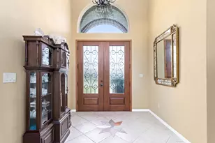 1004 Doornbos Ln, Nederland, TX 77627 - Photo 5