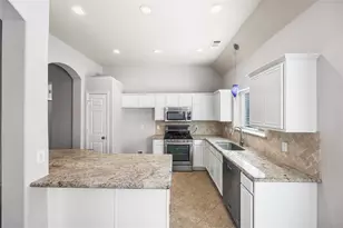 11810 Brush Canyon Dr, Tomball, TX 77377 - Photo 3