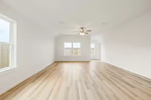 404 Fields Forest Ln, Dayton, TX 77535 - Photo 23
