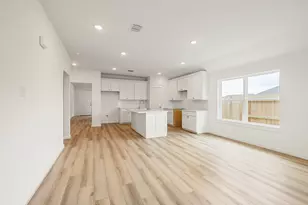 404 Fields Forest Ln, Dayton, TX 77535 - Photo 19