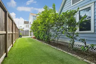 230 E 25th St, Houston, TX 77008 - Photo 43