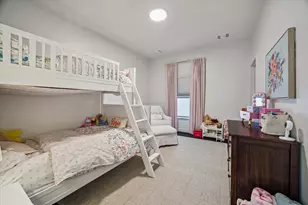 230 E 25th St, Houston, TX 77008 - Photo 31