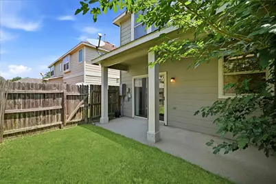 8010 Singing Sonnet Lane, Houston, TX 77072 - Photo 23