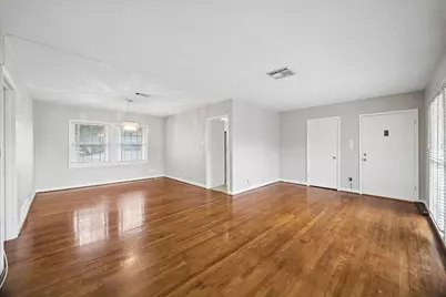 2327 Swift Boulevard, Houston, TX 77030 - Photo 7