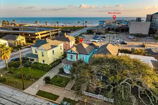 2207 Bernardo De Galvez, Galveston, TX 77550 - Photo 3