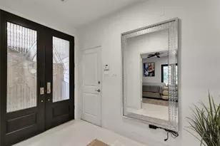 5213 Lillian St, Houston, TX 77007 - Photo 5