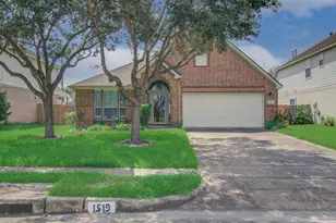 1519 Mustang Crossing, Missouri City, TX 77459 - Photo 3