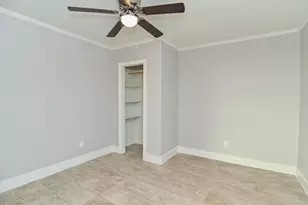 1031 Meyer St, Sealy, TX 77474 - Photo 31