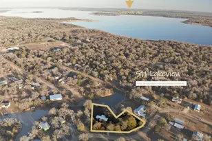 515 Lakeview Ln, Somerville, TX 77879 - Photo 3