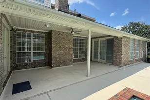 4920 Bellechase Dr, Beaumont, TX 77706 - Photo 9