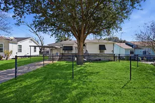 1604 Kipling St, Liberty, TX 77575 - Photo 1