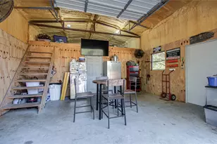 1779 Co Rd 151, Columbus, TX 78934 - Photo 31