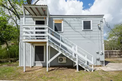 211 W South Street, Alvin, TX 77511 - Photo 7