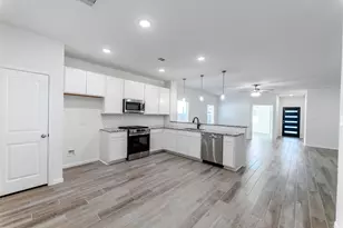 10638 Altitude Wy, Conroe, TX 77303 - Photo 11