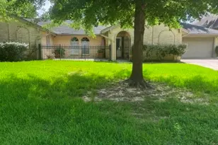 6026 Coral Ridge Rd, Houston, TX 77069 - Photo 1