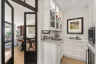 7606 Del Monte Dr, Houston, TX 77063 - Photo 7