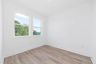 810 Elkhart St, Houston, TX 77091 - Photo 29