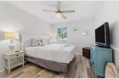 319 Venture Boulevard S, Point Venture, TX 78645 - Photo 17