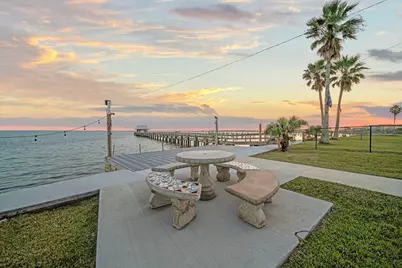 1407 John Street, Dickinson, TX 77539 - Photo 25