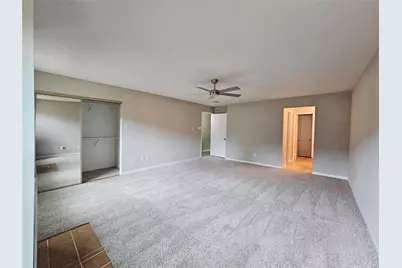 9800 Pagewood Lane #3006, Houston, TX 77042 - Photo 25