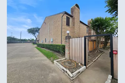 9800 Pagewood Lane #3006, Houston, TX 77042 - Photo 3