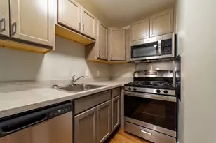 41 Prospect St, Webster, MA 01570 - Photo 3