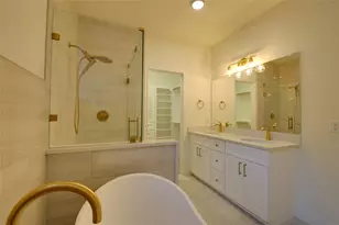 957 Ringold St, Houston, TX 77088 - Photo 31