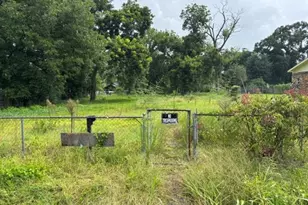 773 Pickering St, Houston, TX 77091 - Photo 1