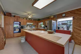 1026 Atchison St, Sealy, TX 77474 - Photo 33