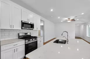 3529 Longhorn Vly St, League City, TX 77511 - Photo 19