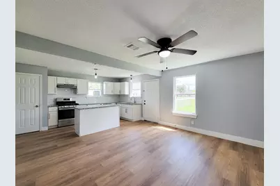 4538 Clover Street, Houston, TX 77051 - Photo 7