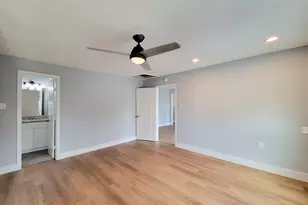 4538 Clover St, Houston, TX 77051 - Photo 21