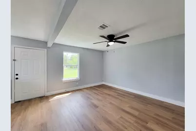 4538 Clover Street, Houston, TX 77051 - Photo 17