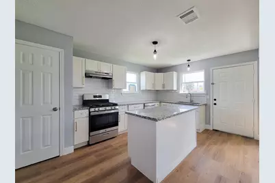 4538 Clover Street, Houston, TX 77051 - Photo 11