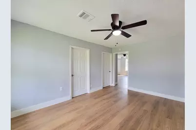 4538 Clover Street, Houston, TX 77051 - Photo 5